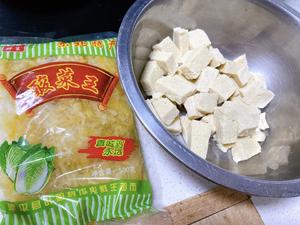 冬季最佳美食酸菜羊肉片冻豆腐-果果美厨的做法 步骤3