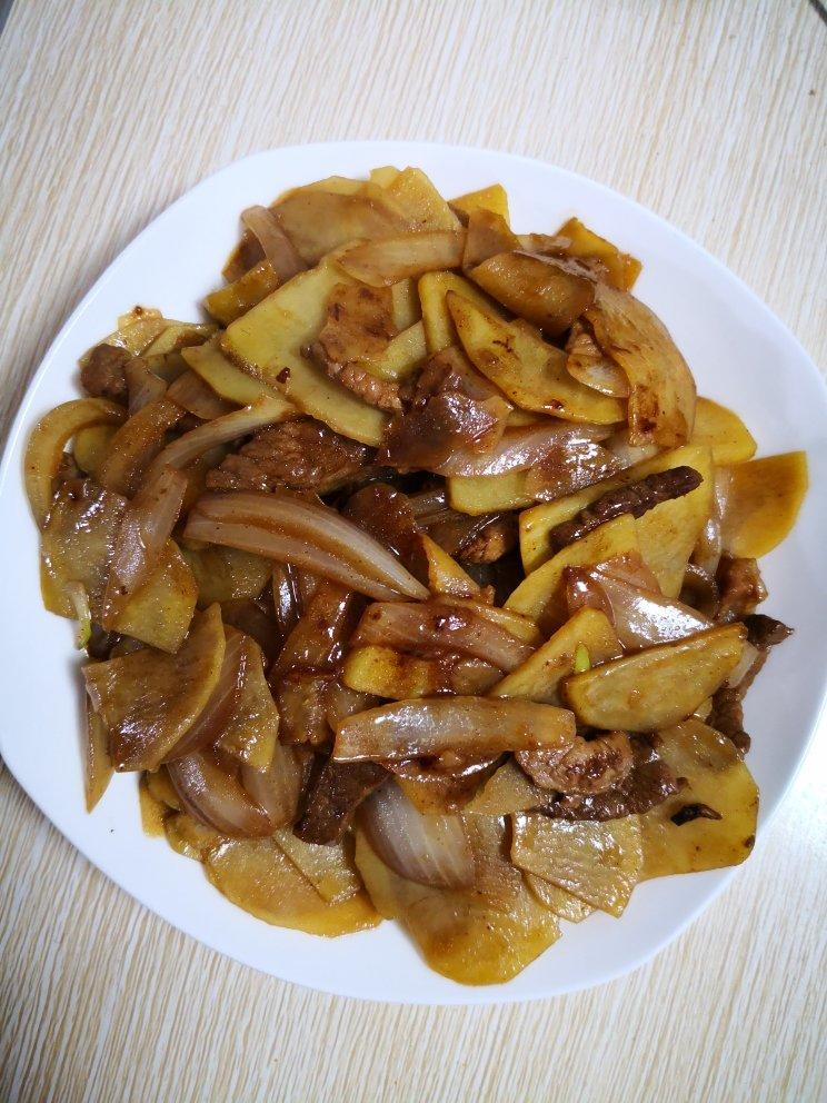 洋葱炒土豆