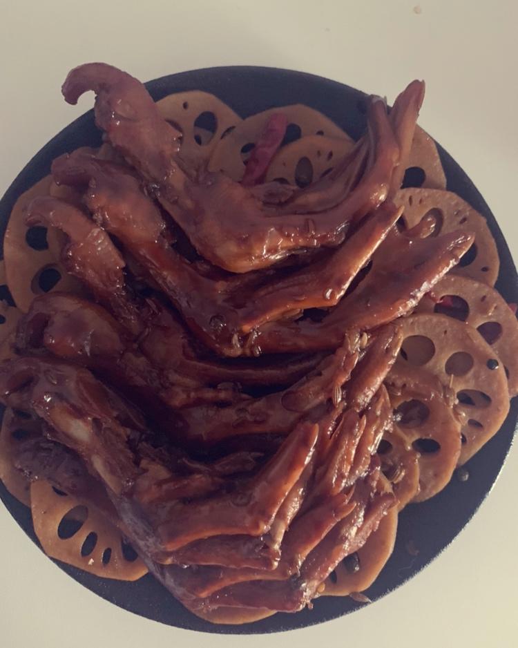 周黑鸭味～～～鸭翅 鸭爪