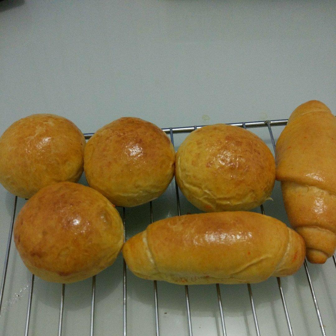 金大旺的胡萝卜小餐包