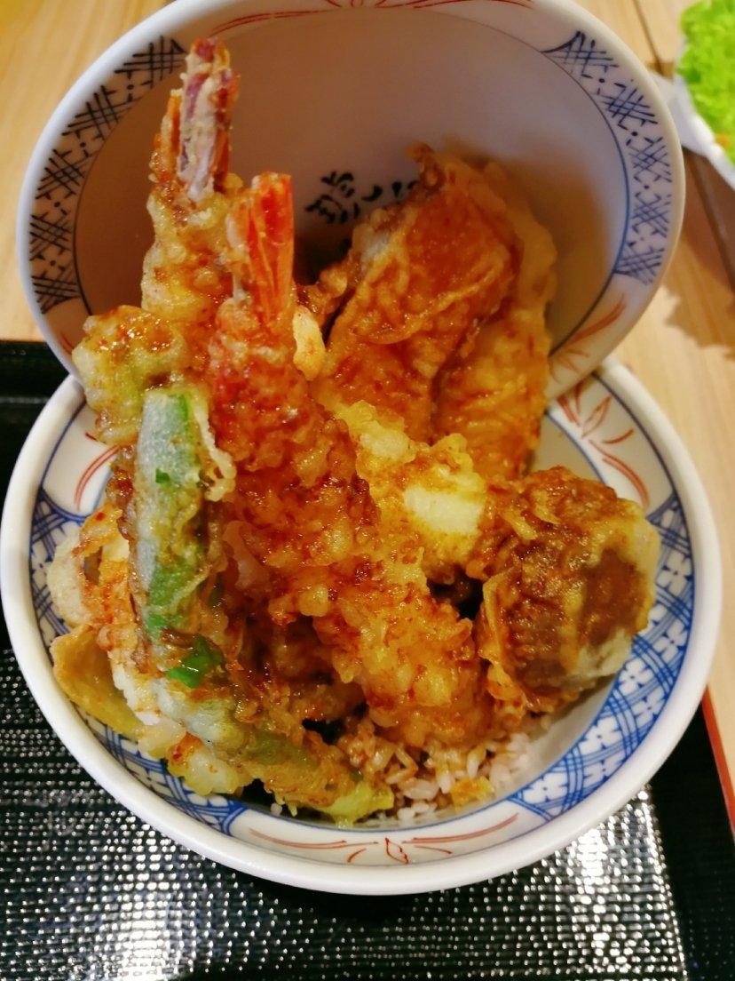 天妇罗盖浇饭