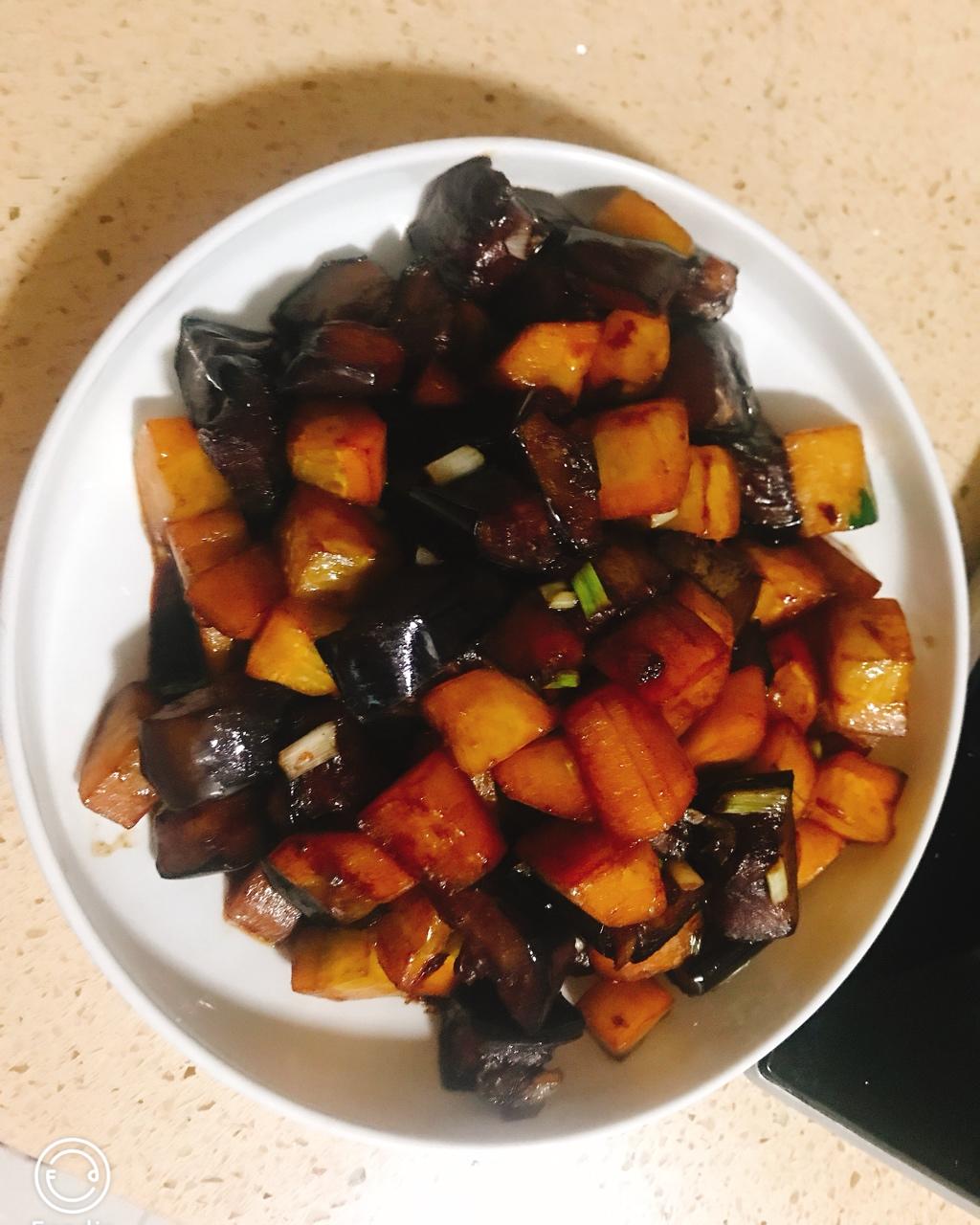 茄子炒黄瓜