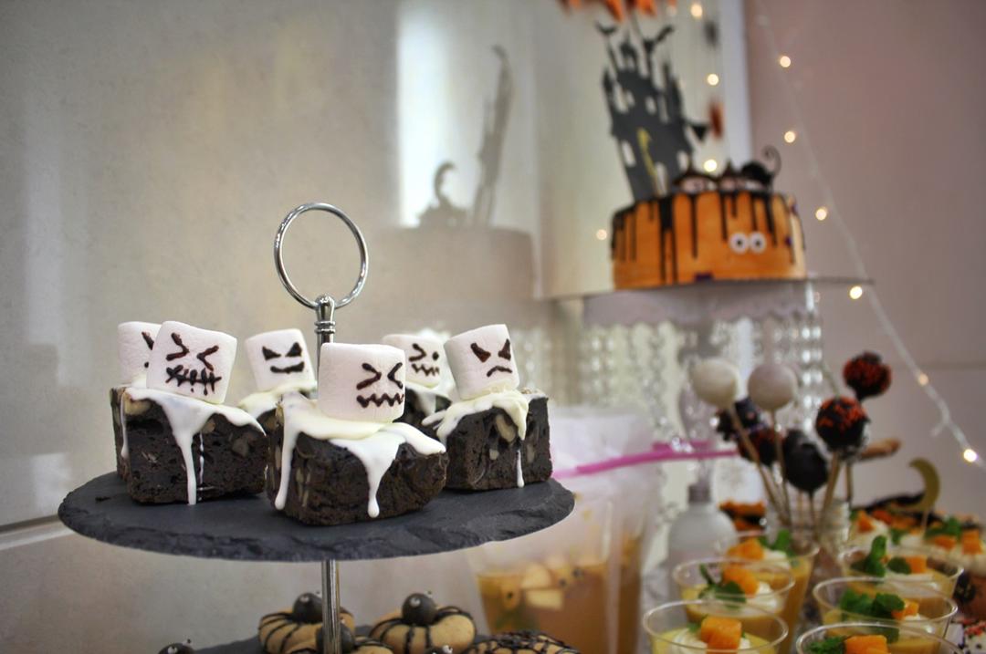 万圣节萌蠢小鬼布朗尼