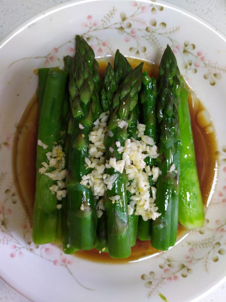 鲜味油淋芦笋