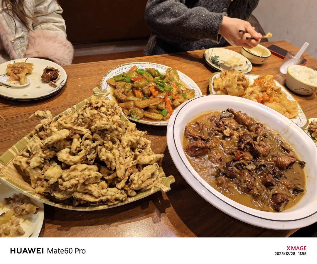 午餐•2025年12月28日