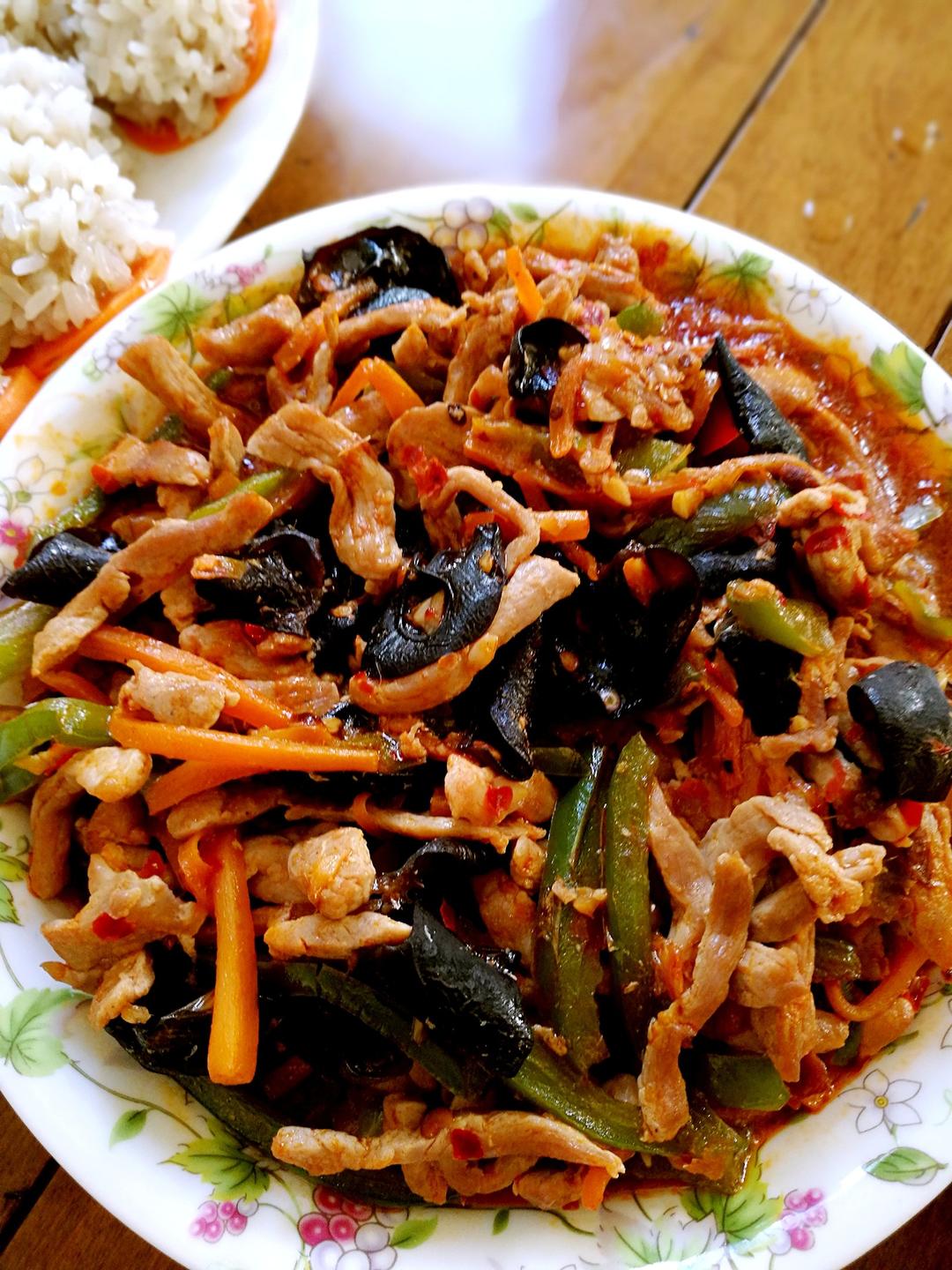 诺诺妈_lily做的鱼香肉丝