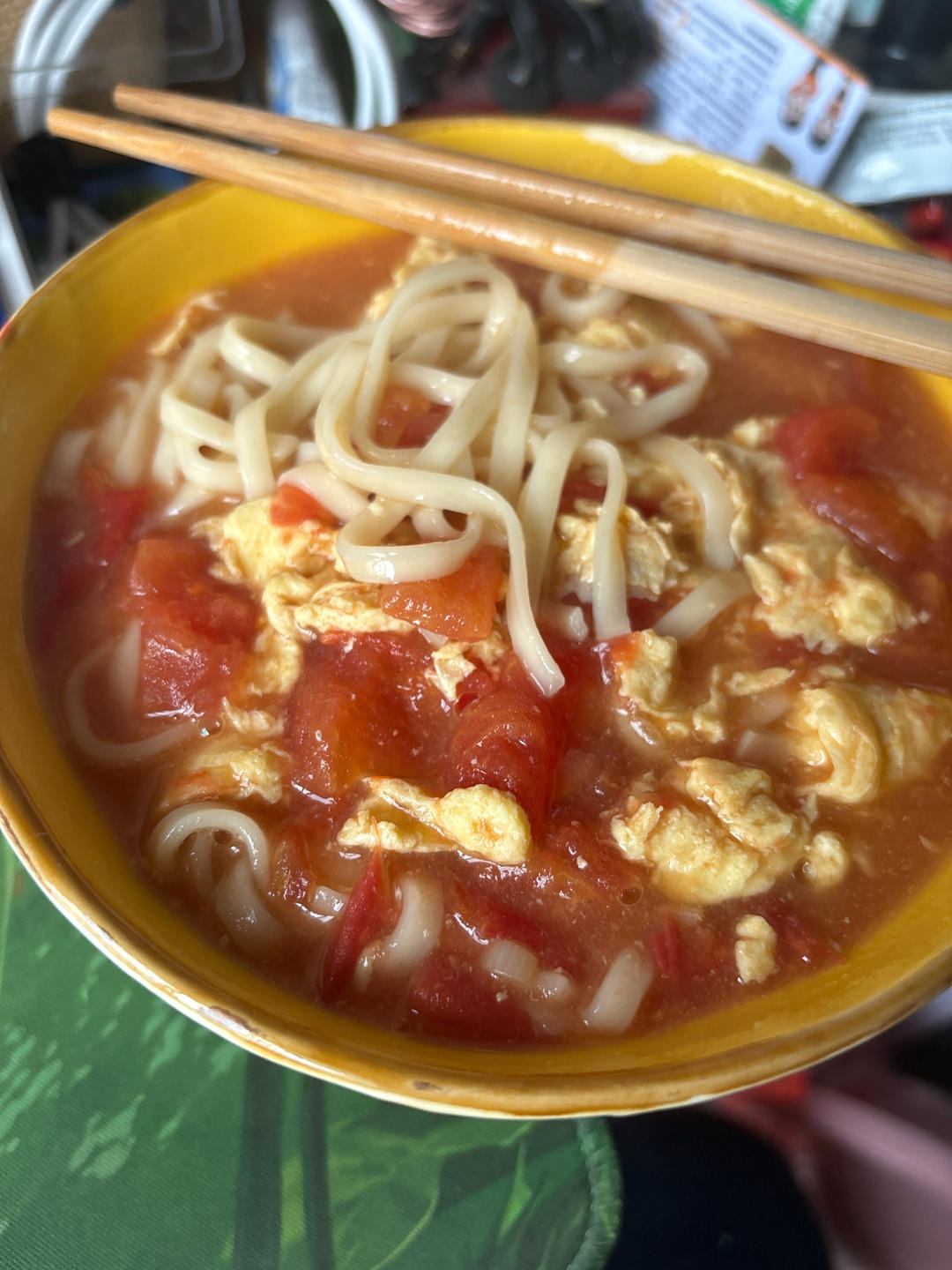 十分钟搞定的「西红柿鸡蛋汤面」