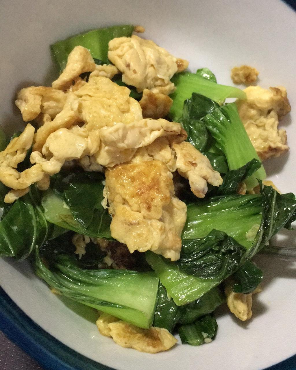 chillyyyy做的青菜炒鸡蛋