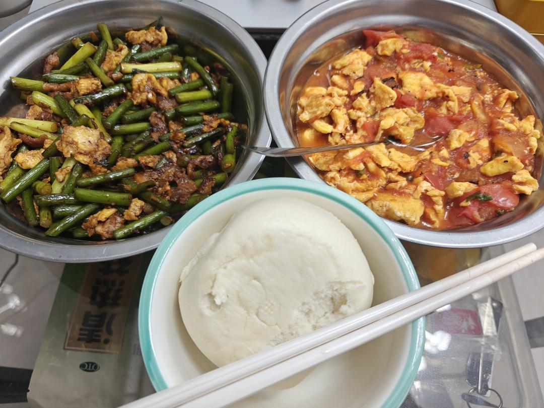 蒜薹炒肉