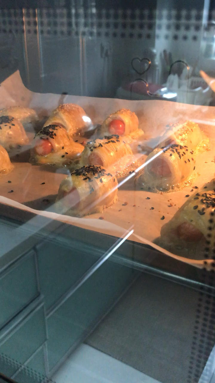 手抓饼版香肠酥 -快手早餐