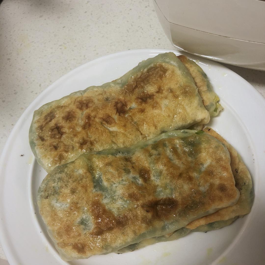 吹弹可破的韭菜盒子