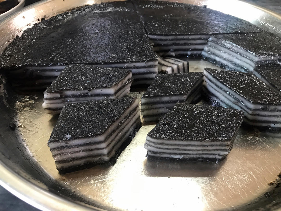 joekiii做的黑芝麻千层糕