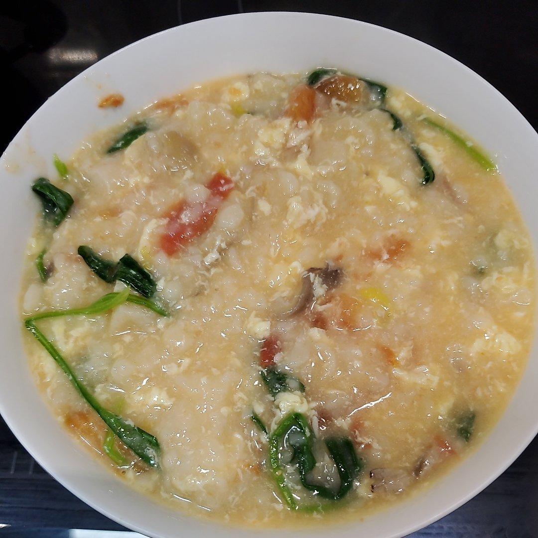 西红柿鸡蛋疙瘩汤