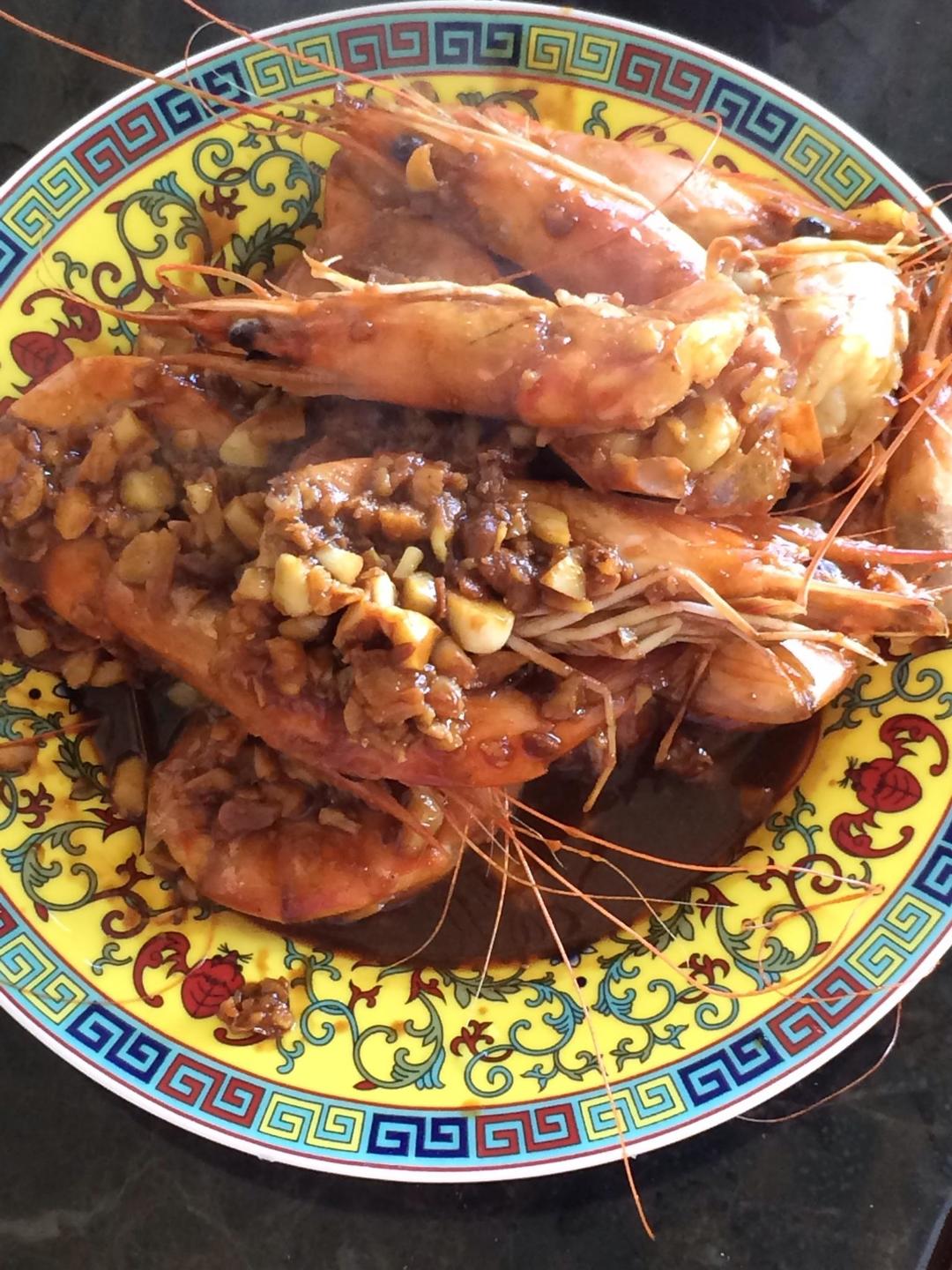 蒜蓉油焖大虾