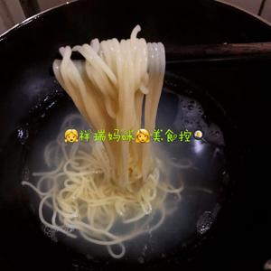 原创【🍃仙草味道🥗私房菜🍃】❤️亲子味道❤️菠菜紫菜虾皮面🍜的做法 步骤5