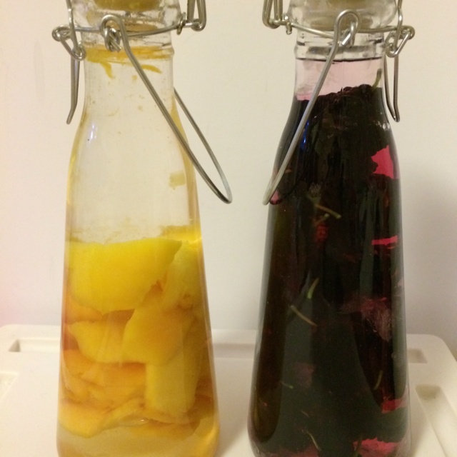贫民窟自制芒果酒