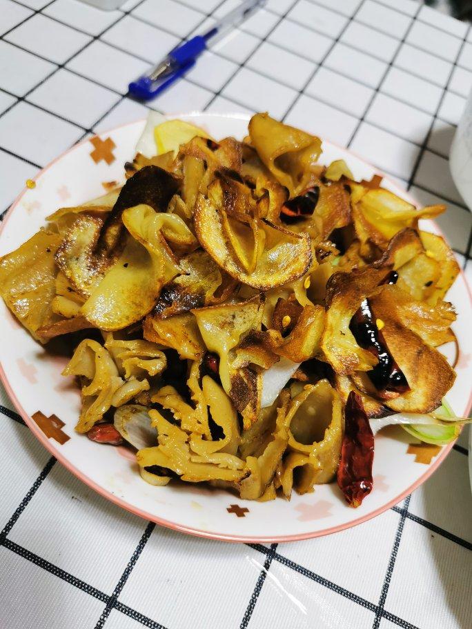 土豆片栲栳栳
