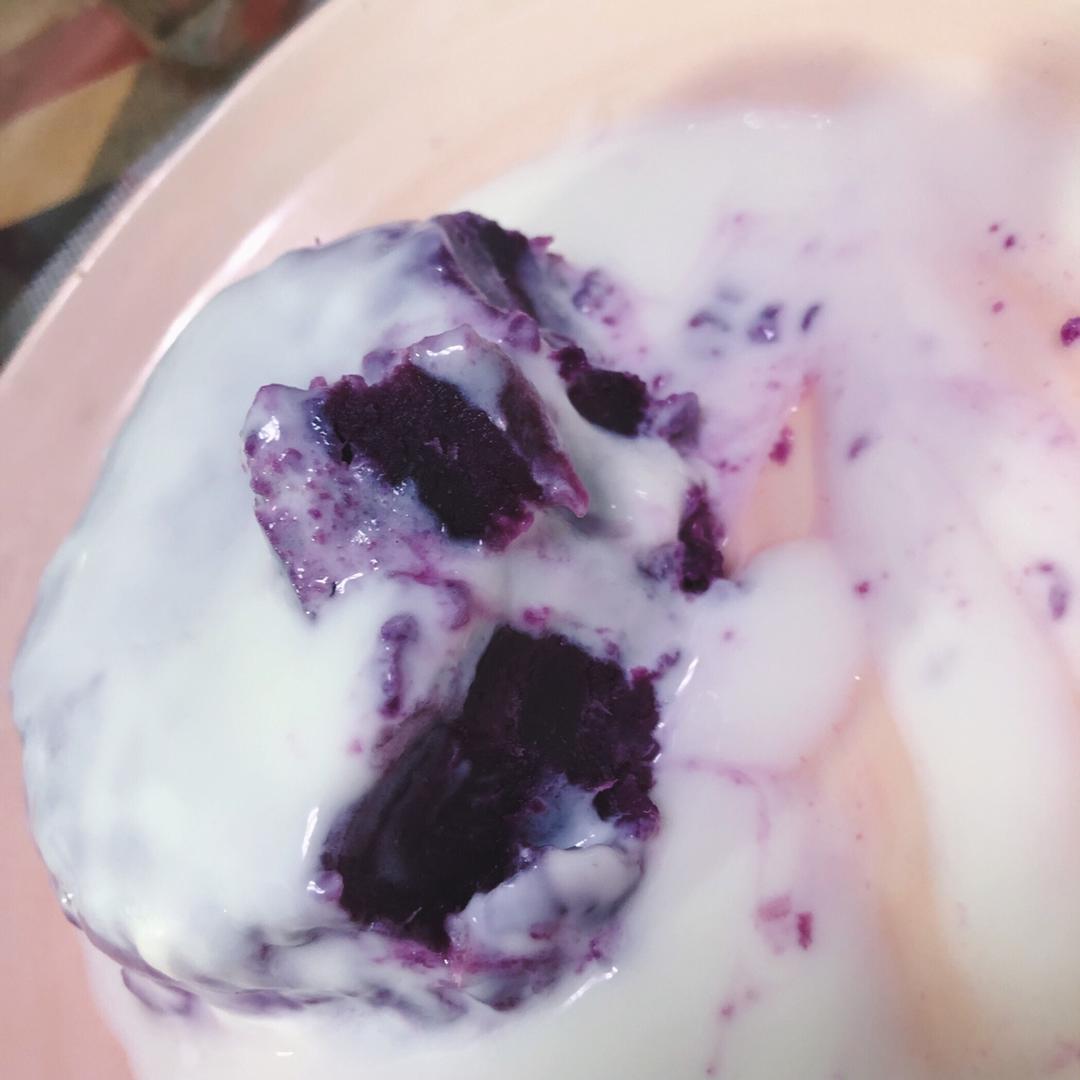 【酸奶果仁紫薯泥】简易甜点 瘦身健胃