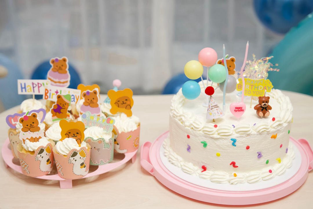 纸杯蛋糕 8寸戚风蛋糕的量