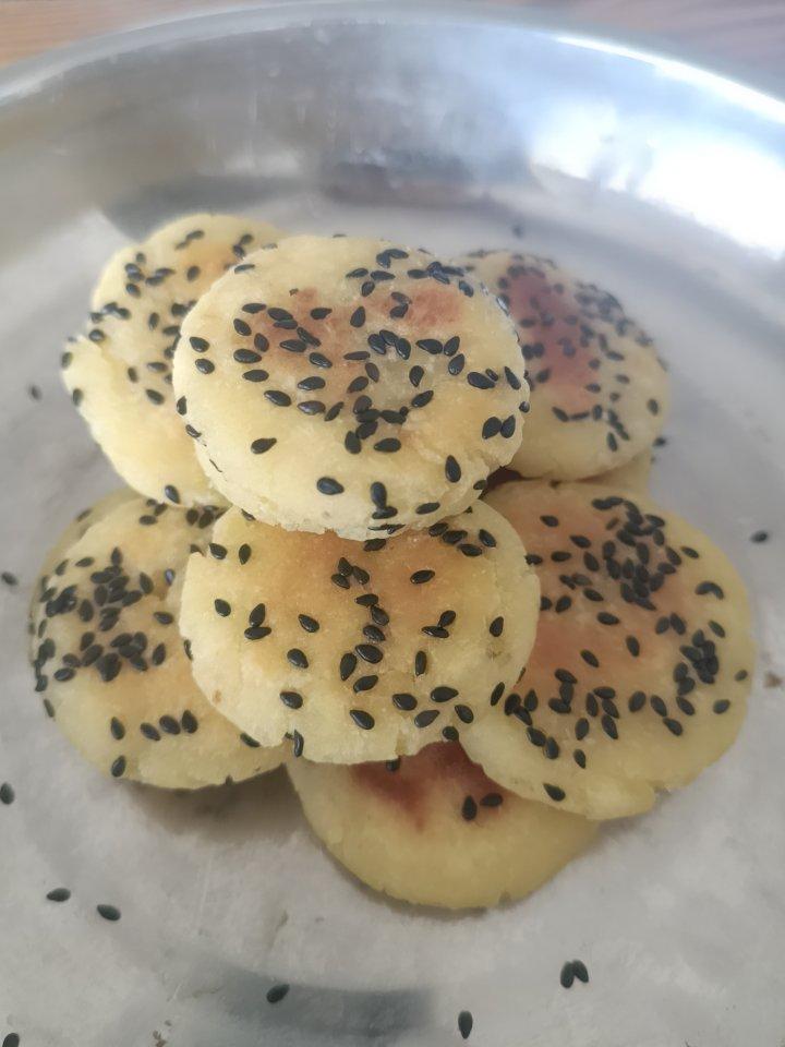 （宝宝辅食）芝麻山药饼