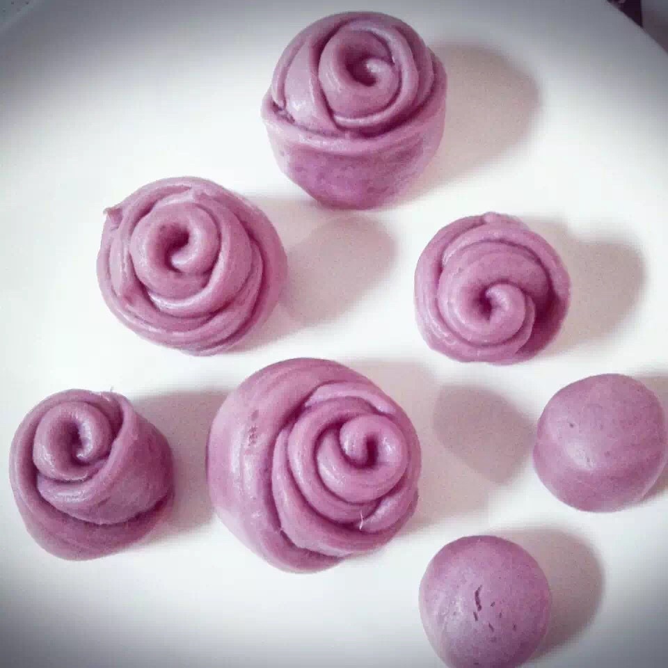 紫薯玫瑰花馒头（宝宝辅食）