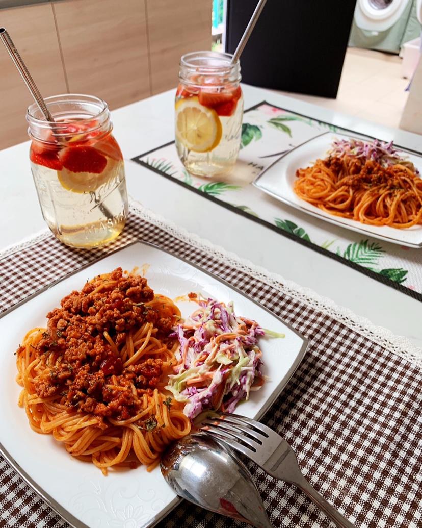 （完胜必胜客的）番茄肉酱意大利面～