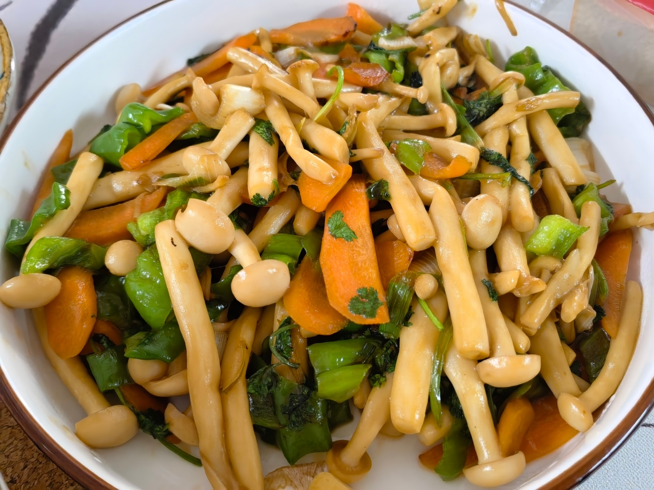 蚝油海鲜菇，超级快手的家常菜