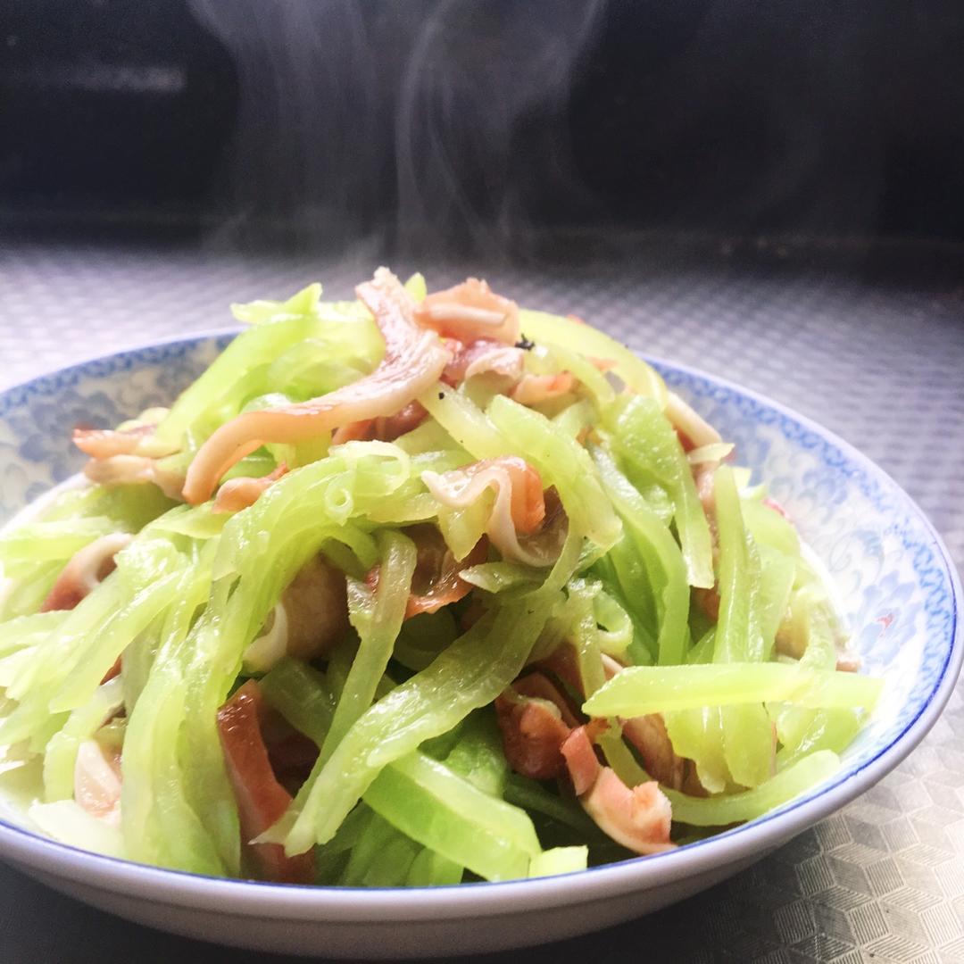 莴笋炒肉片