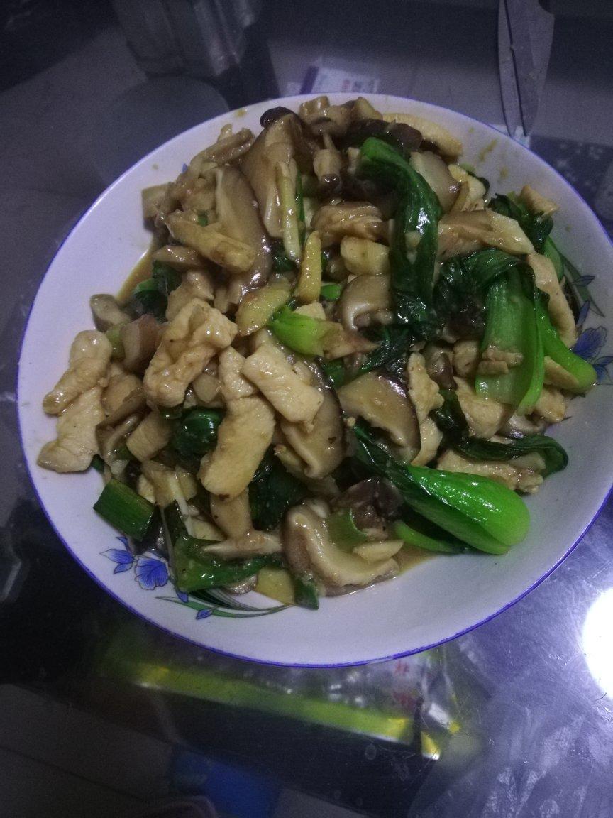 香菇滑鸡胸肉