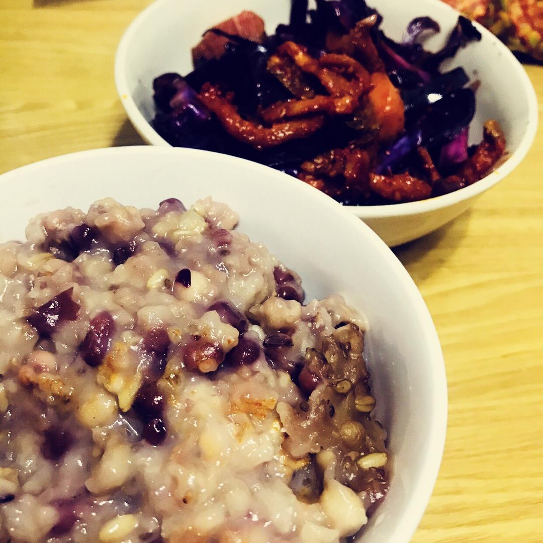 豆浆杂粮粥（别名：回归正轨粥）丨健康·三餐