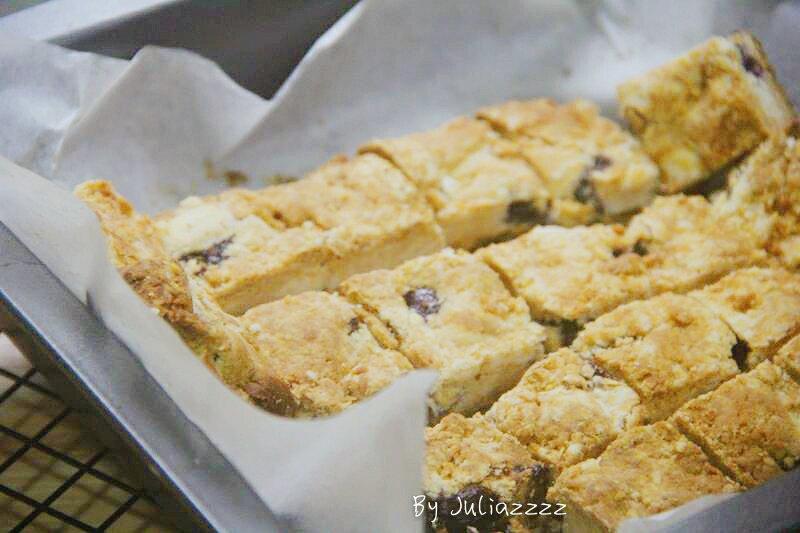 蓝莓饼干碎夹心饼干