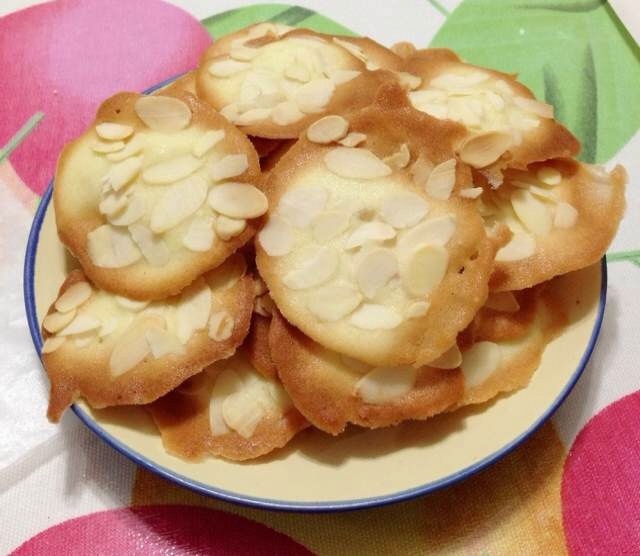 杏仁瓦片酥