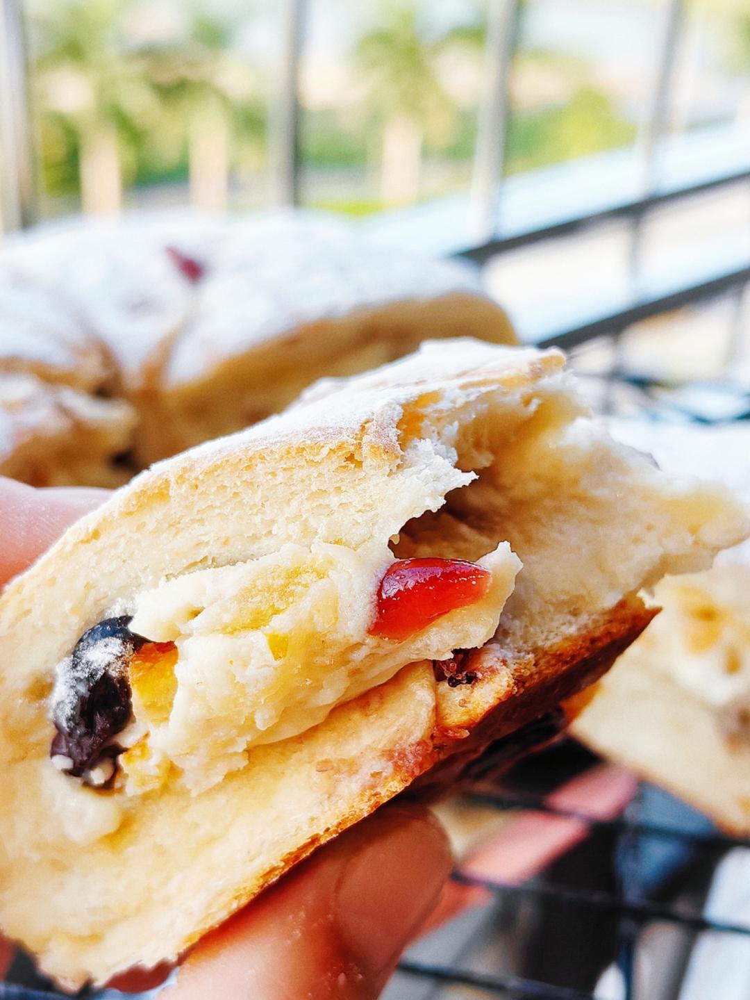 「法式奶酪包」