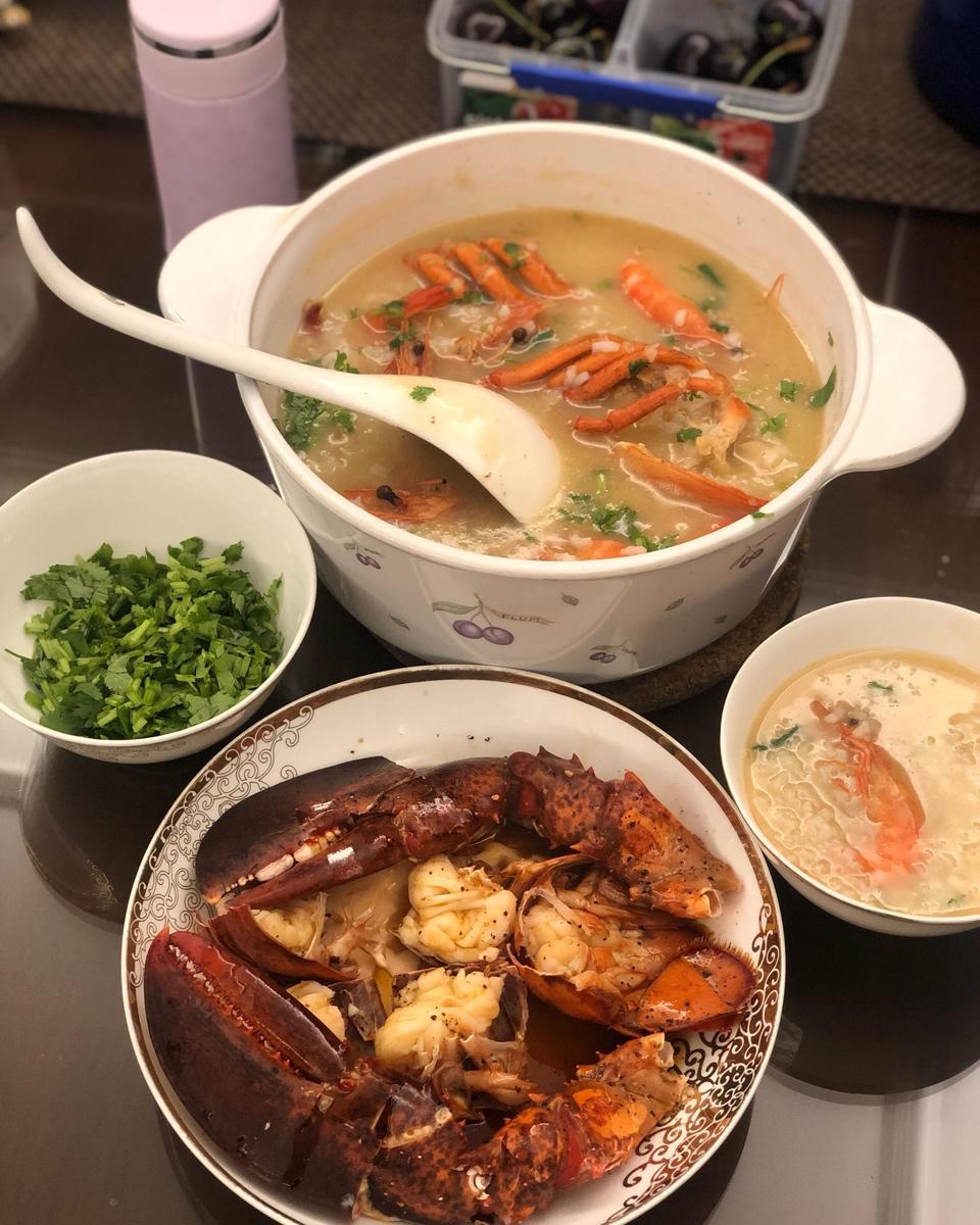 龙虾两吃 清蒸+煲粥