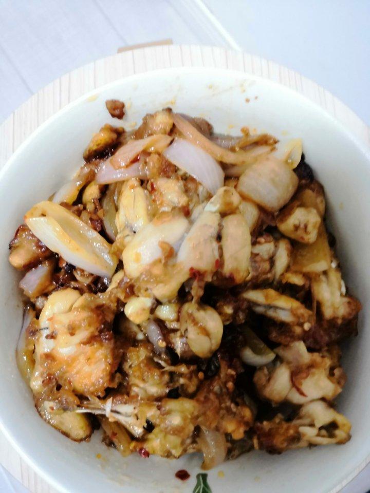 堂妈小厨——干锅牛蛙