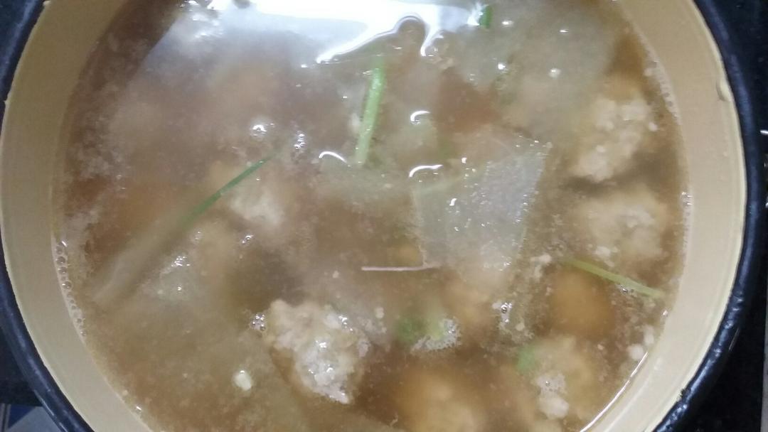 夏天不可错过的家常味--冬瓜丸子汤