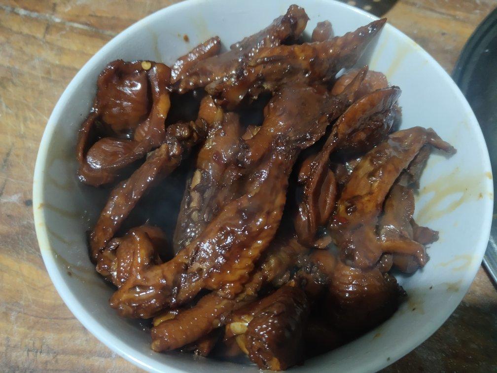 周黑鸭味～～～鸭翅 鸭爪