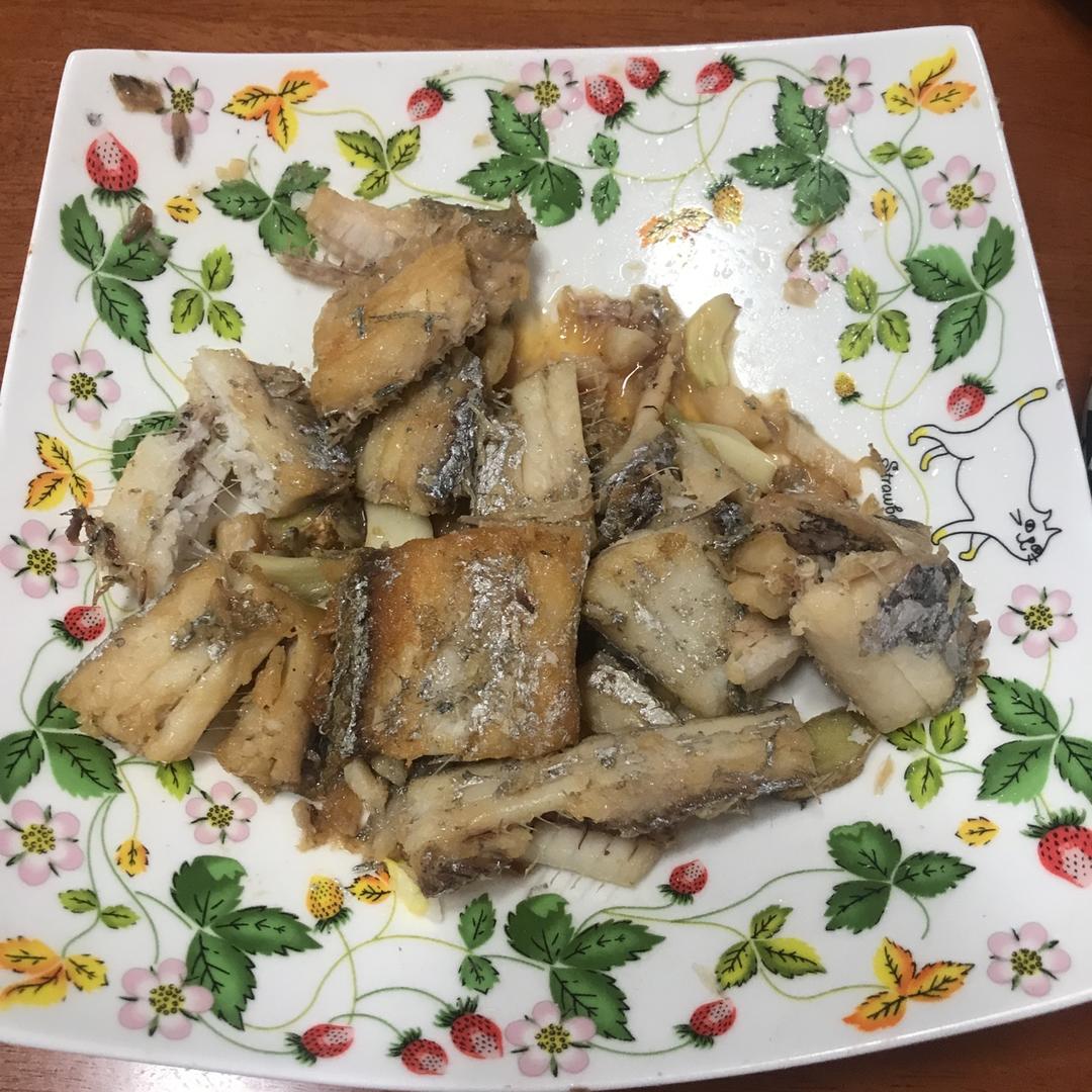 红烧带鱼