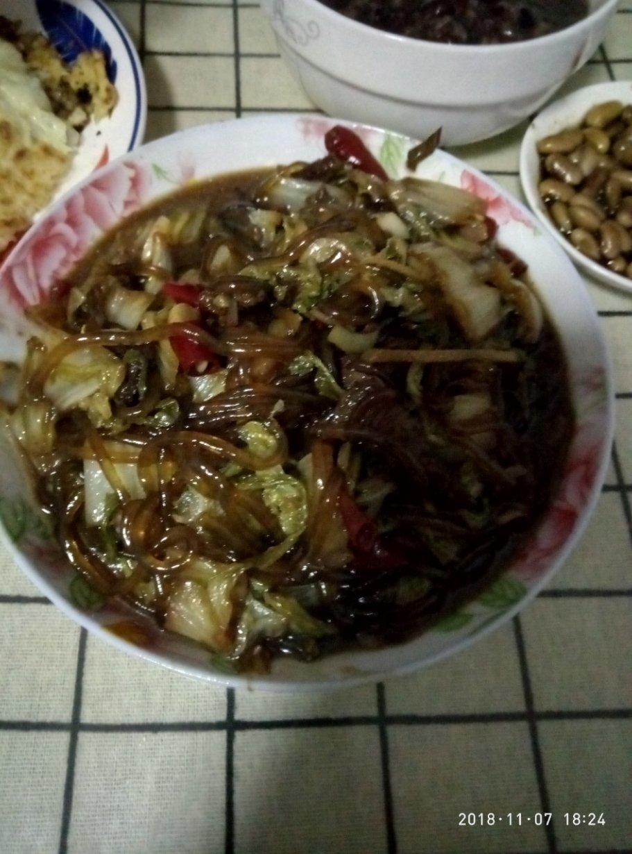 猪肉白菜炖粉条