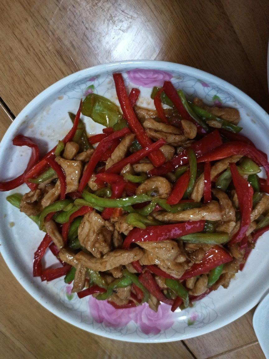 青椒炒肉丝
