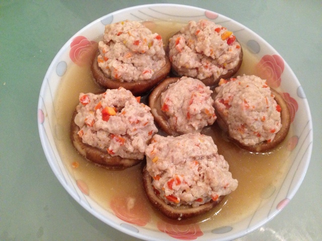 豆腐肉末酿香菇