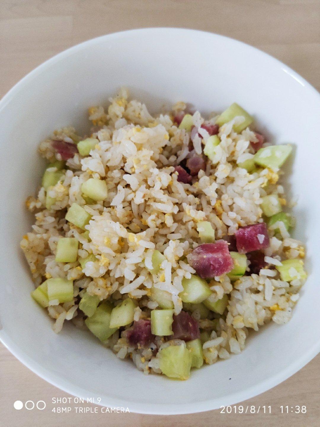 香肠炒饭