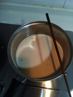 自煮奶茶的做法 步骤2