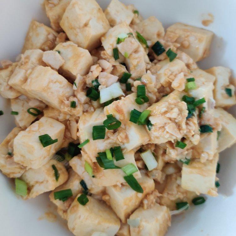 咸蛋黄豆腐汤