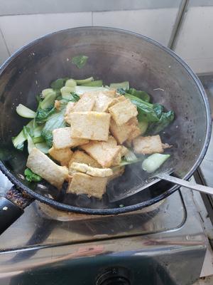 青菜炒豆腐的做法 步骤5