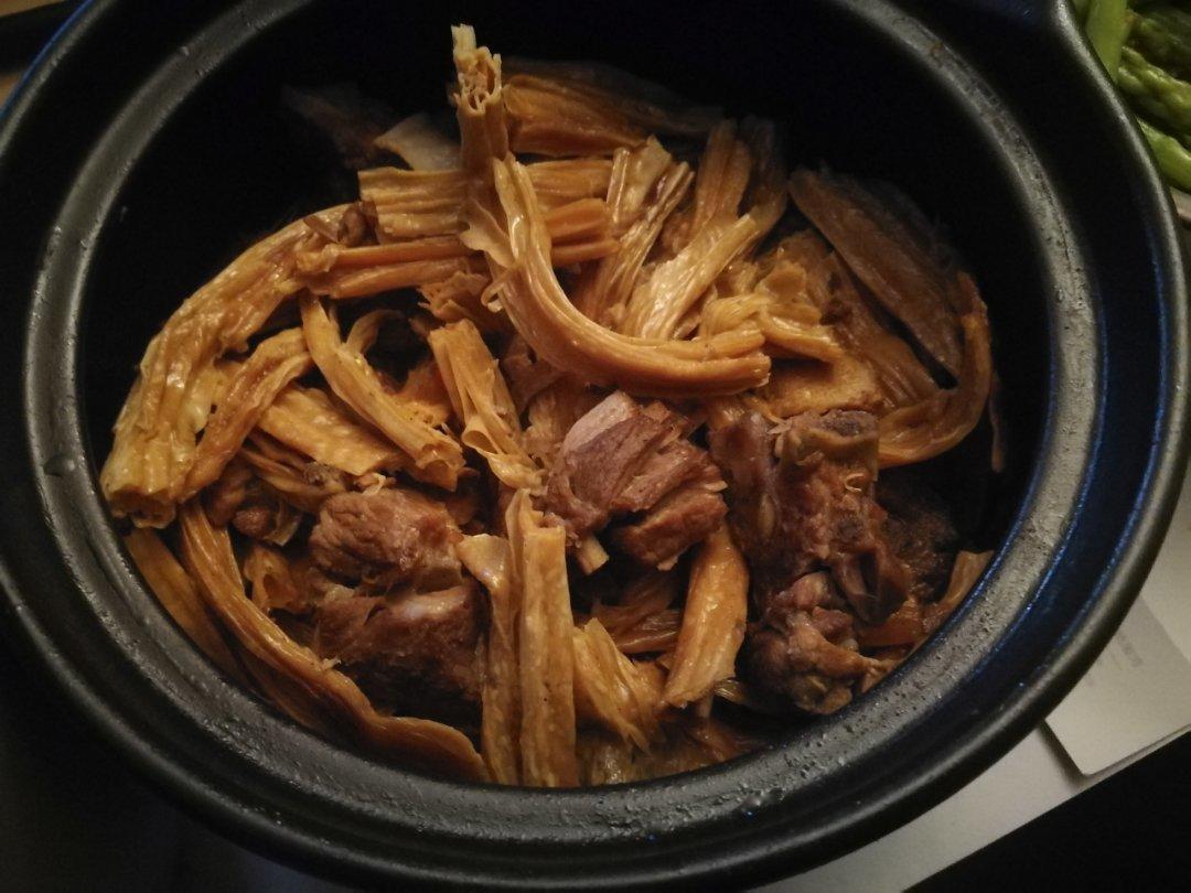 腐竹烧肉