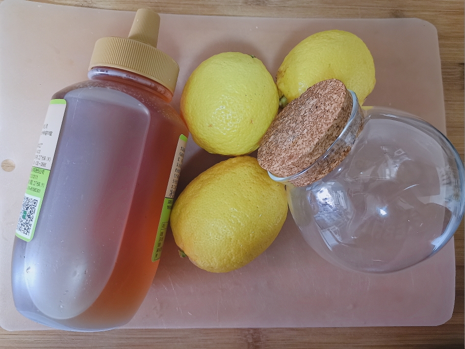 蜂蜜柠檬水（多图超详细小白版）的做法 步骤1