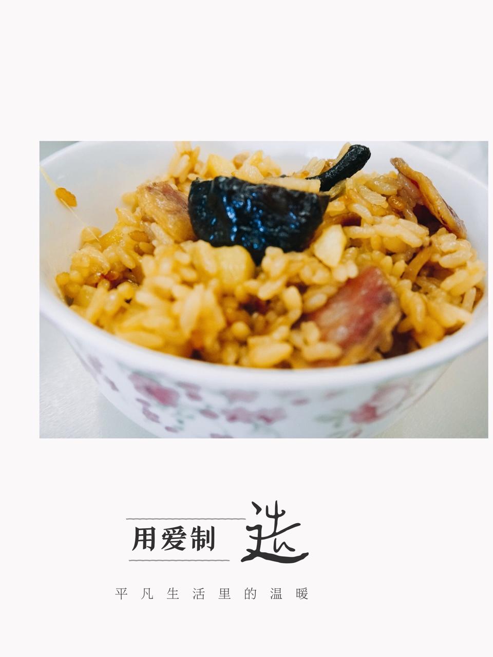 香菇腊肠土豆焖饭