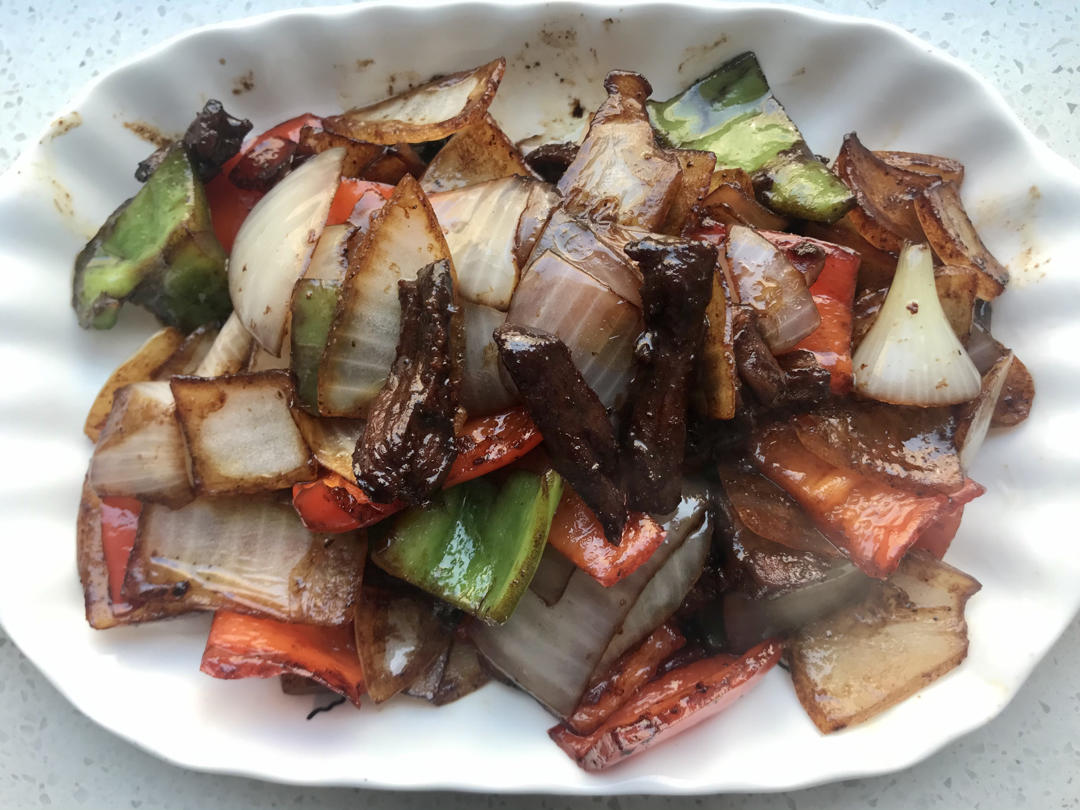 黑椒洋葱炒牛肉