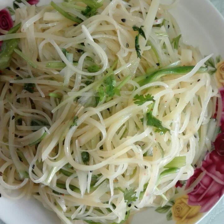炝拌土豆丝